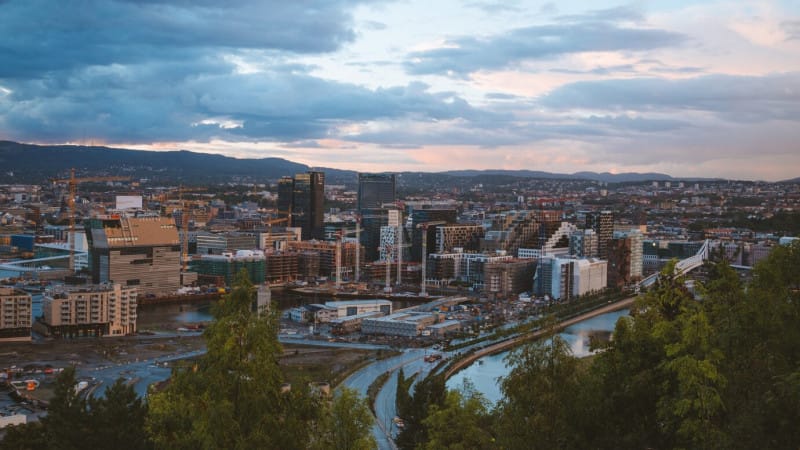 Dünýädäki iň iri garaşsyz gazna 30 milliard dollaryny ýitirdi