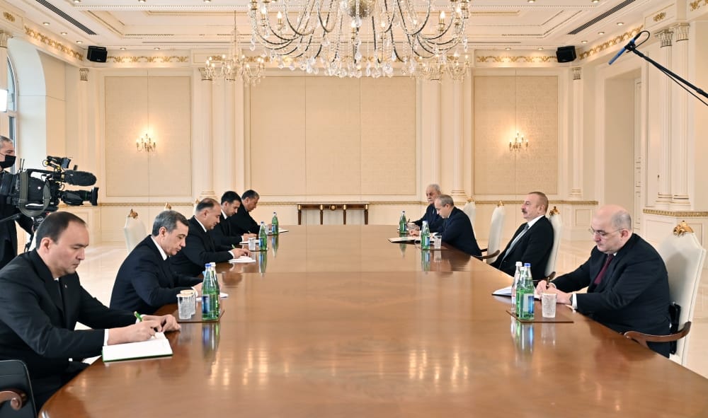 President of Azerbaijan received the Vice-Premier of Turkmenistan for trade complex