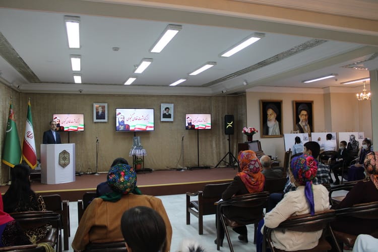 В Ашхабаде отметили день поэзии великого Низами Гянджеви