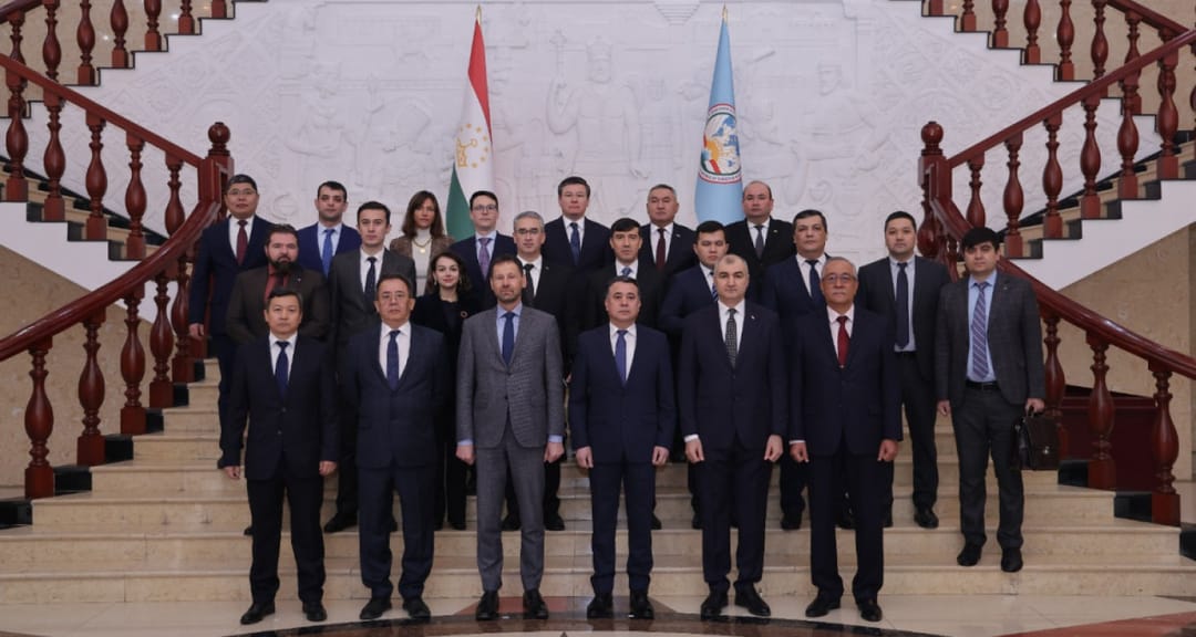 Duşenbede Merkezi Aziýa we ÝB-niň döwletleriniň Owganystan boýunça ýörite wekilleriniň duşuşygy geçirildi