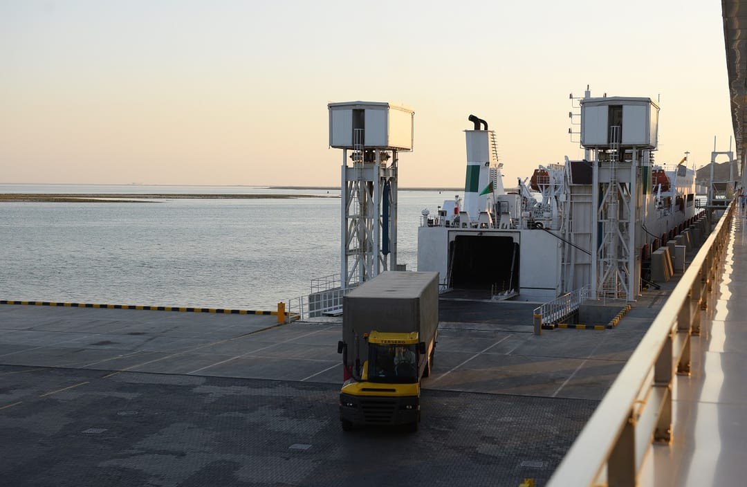 Морской торговый флот Туркменистана значительно нарастил перевозки грузов и пассажиров