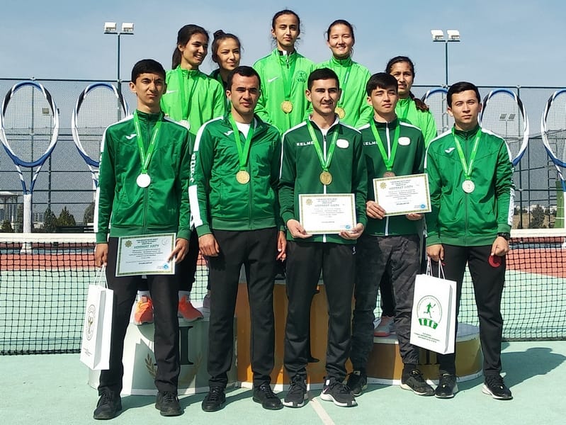 В Ашхабаде завершился чемпионат Туркменистана по большому теннису