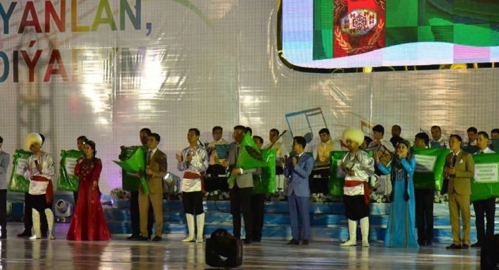 В Туркменабате прошел велаятский тур конкурса «Ýaňlan, Diýarym!» - 2021