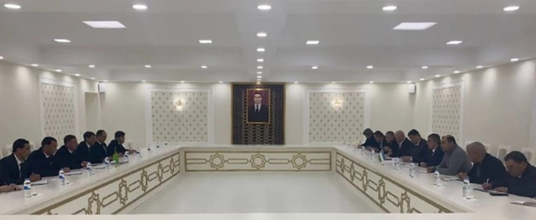 Özbegistanyň Suw hojalygy ministrliginiň wekiliýeti Türkmenistana iş sapary bilen geldi