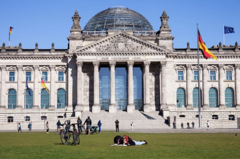 Berlinde pandemiýanyň öňüni alyş merkezi açyldy