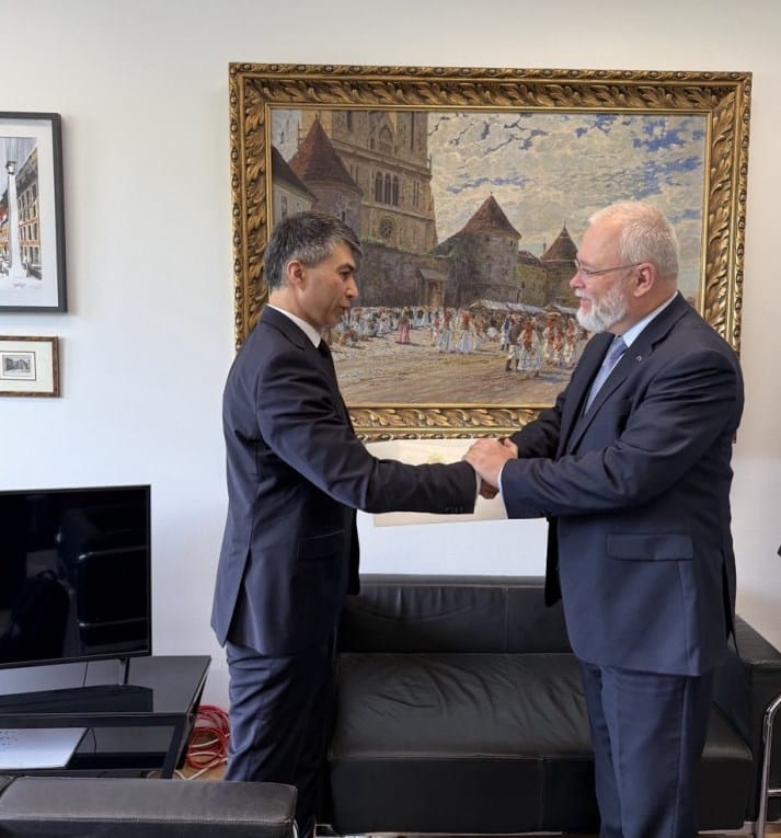 Президент Хорватии приглашён на форум в честь 30-летия нейтралитета Туркменистана