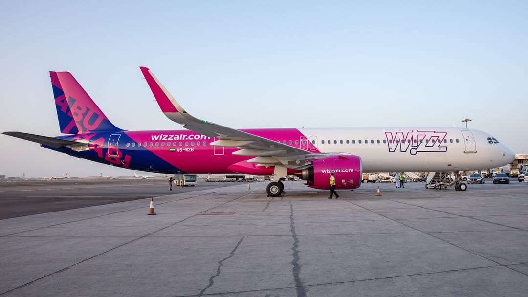 «Wizz Air» awikompaniýasy BAE-den Samarkanda we Daşkende uçar gantawyny ýola goýýar