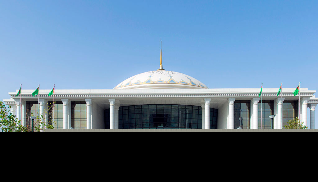 В Ашхабаде проходит научно-практическая конференция «Искусство ковроткачества – национальное достояние туркменского народа»