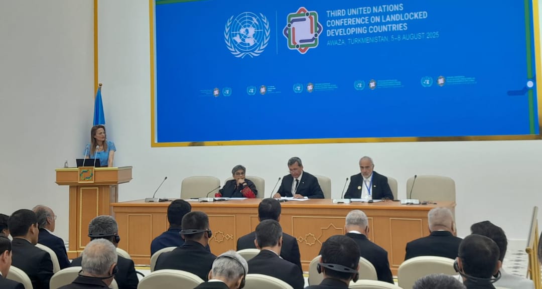 В туркменской Авазе впервые был отмечен Международный день LLDC