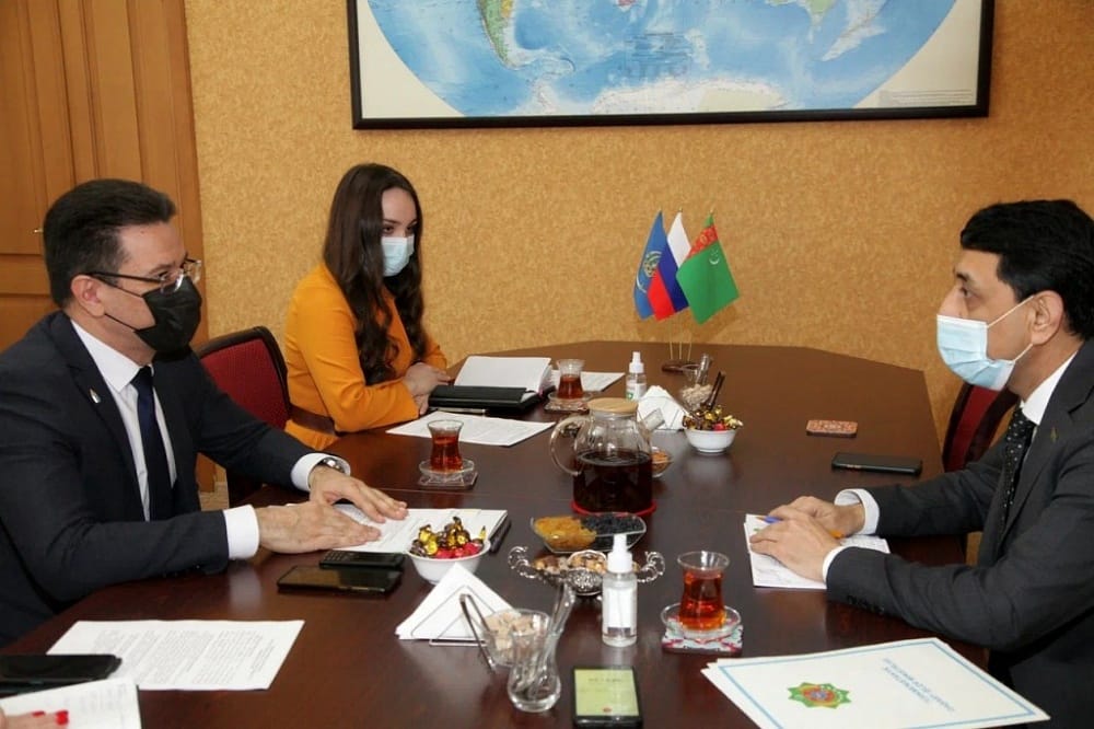 Астрахань планирует открыть в Ашхабаде фирменный рыбный магазин