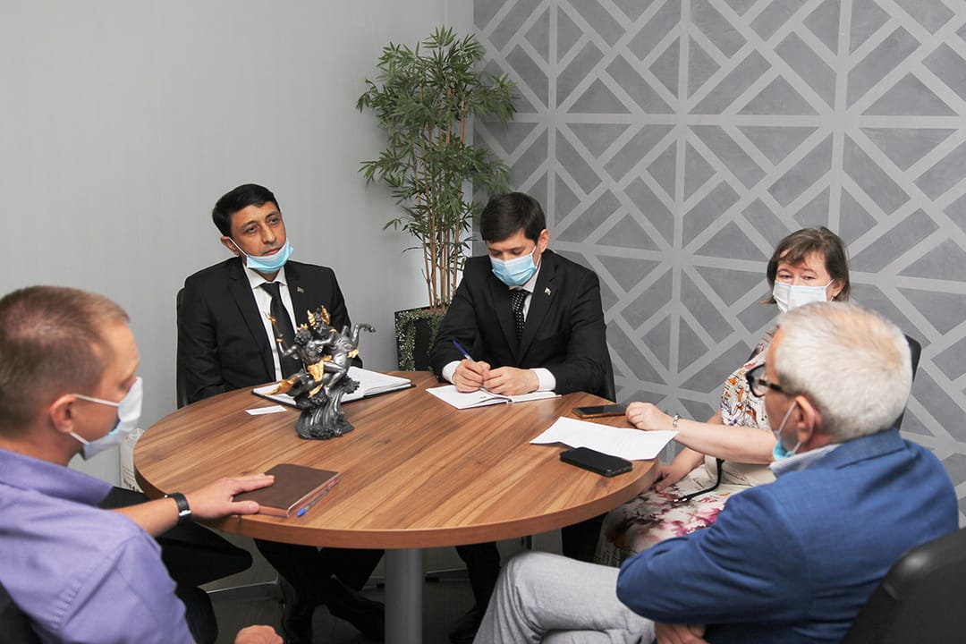 Консул Туркменистана в Астрахани побывал в АГТУ с ознакомительным визитом