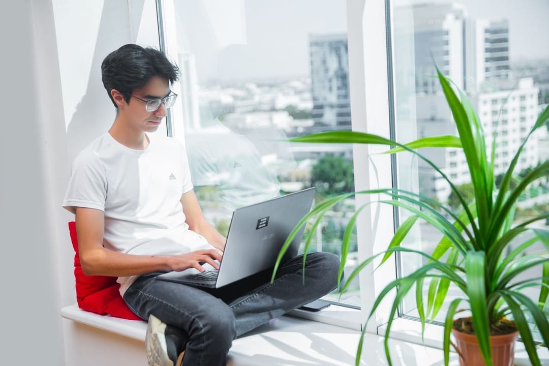 ITEA IT Academy invites to a master class on the basics of Photoshop