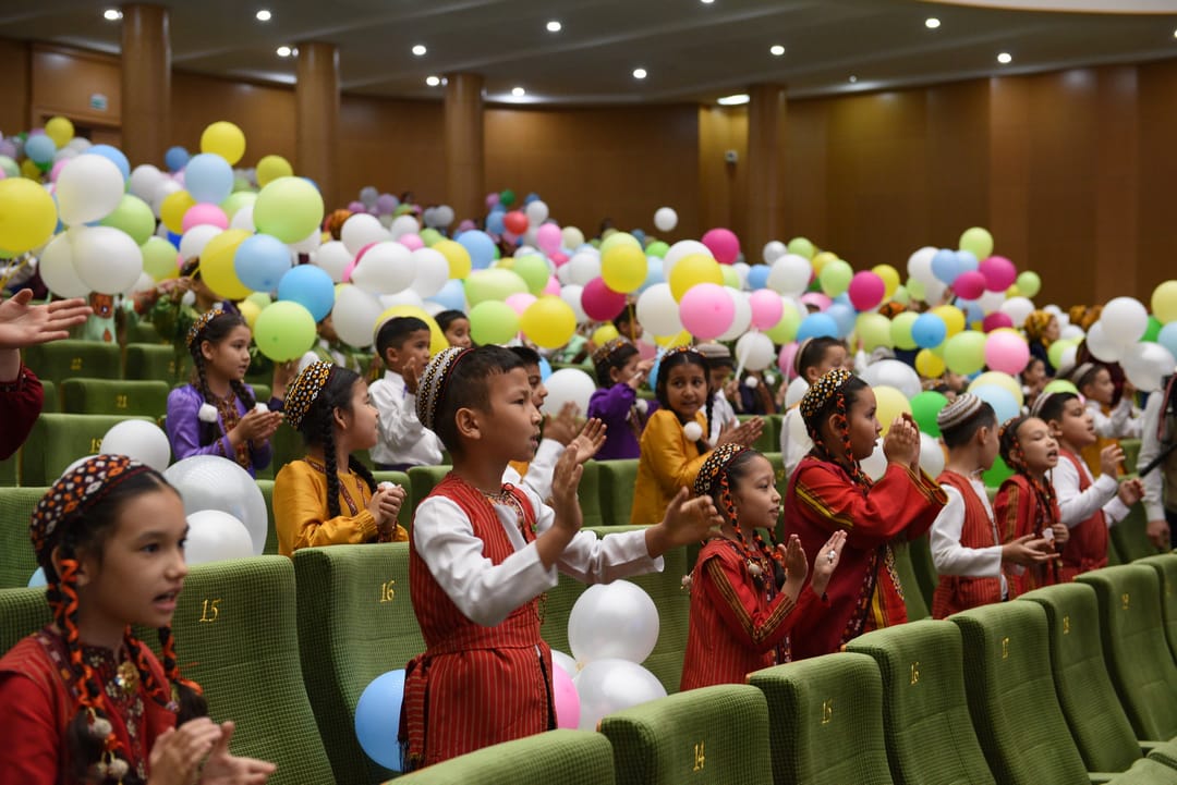 Turkmenistan prepares to celebrate International Children's Day