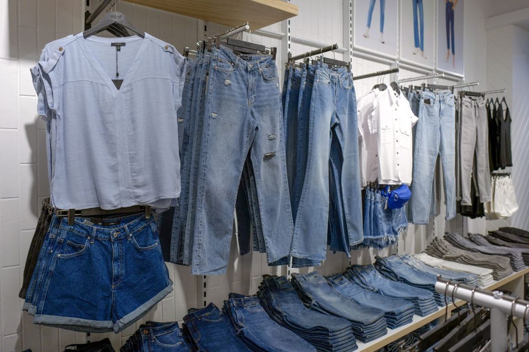 Джинсы цвета Средиземного моря: история создания бренда Mavi