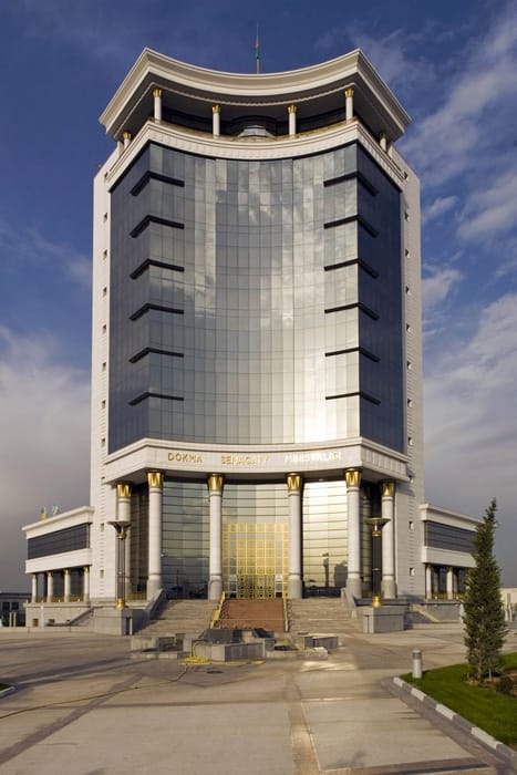 В Туркменистане будет создано АООТ «Mary deri-aýakgap»