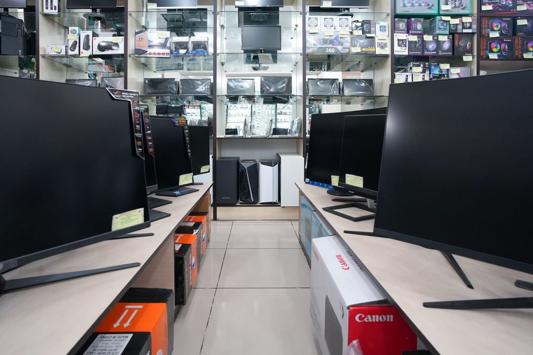 Сервисный центр Sumbar Computer оказывает услуги клиентам