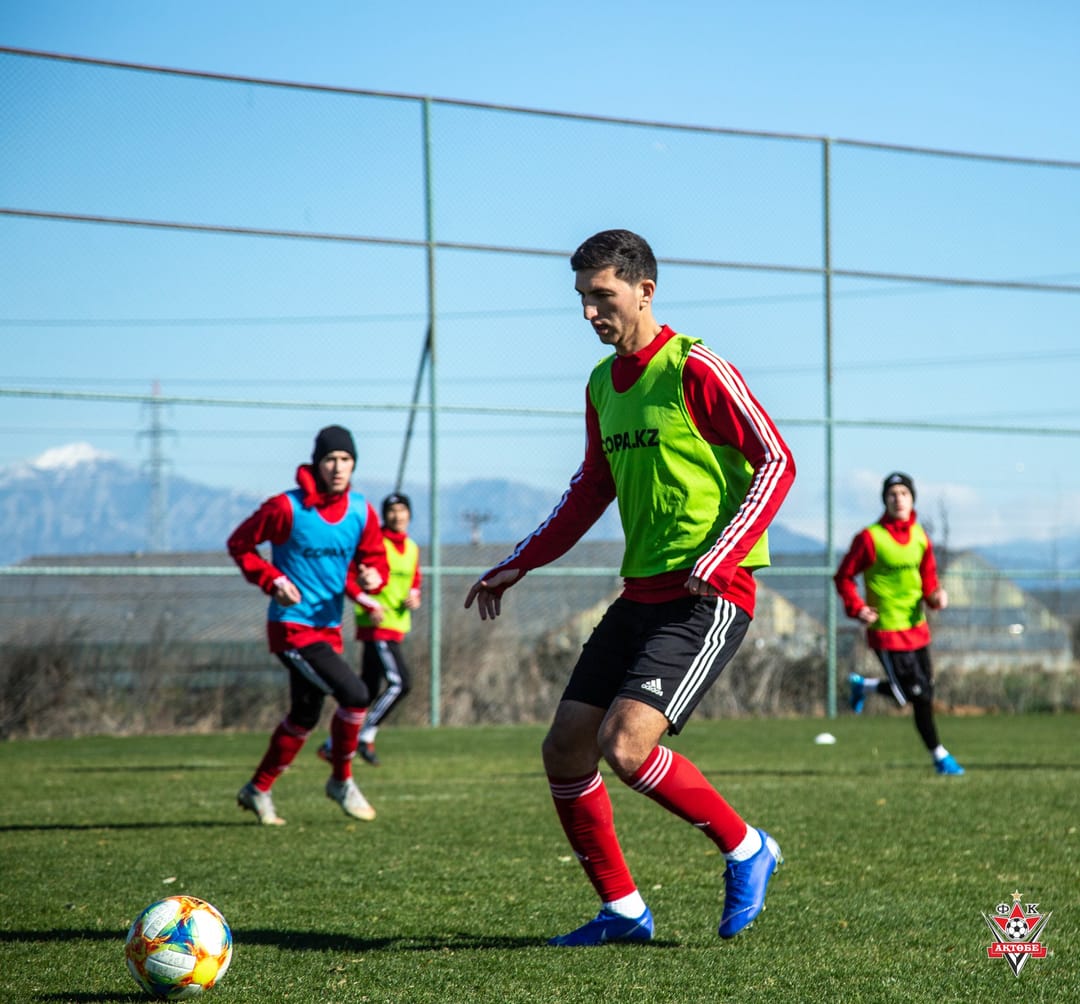 Дидар Дурдыев прибыл на просмотр в «Актобе»