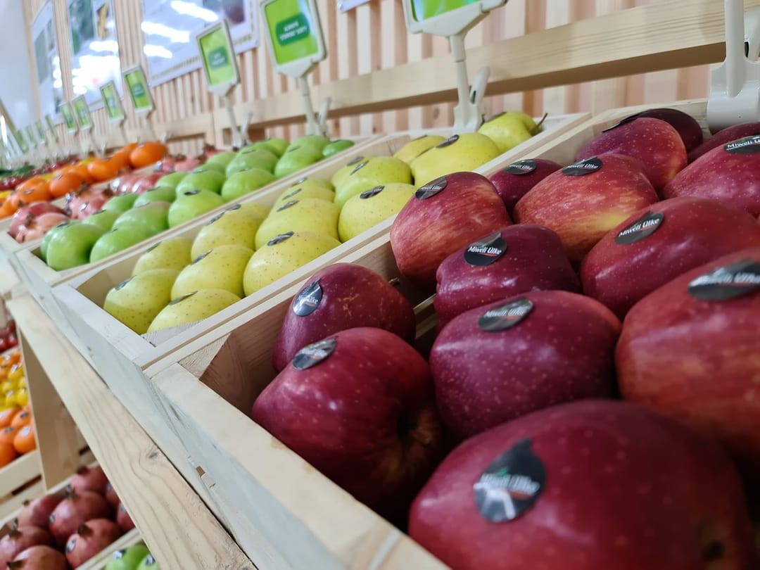 Miwe we gök önümler TSTB-niň gazananlarynyň sergisinde görkezilýär