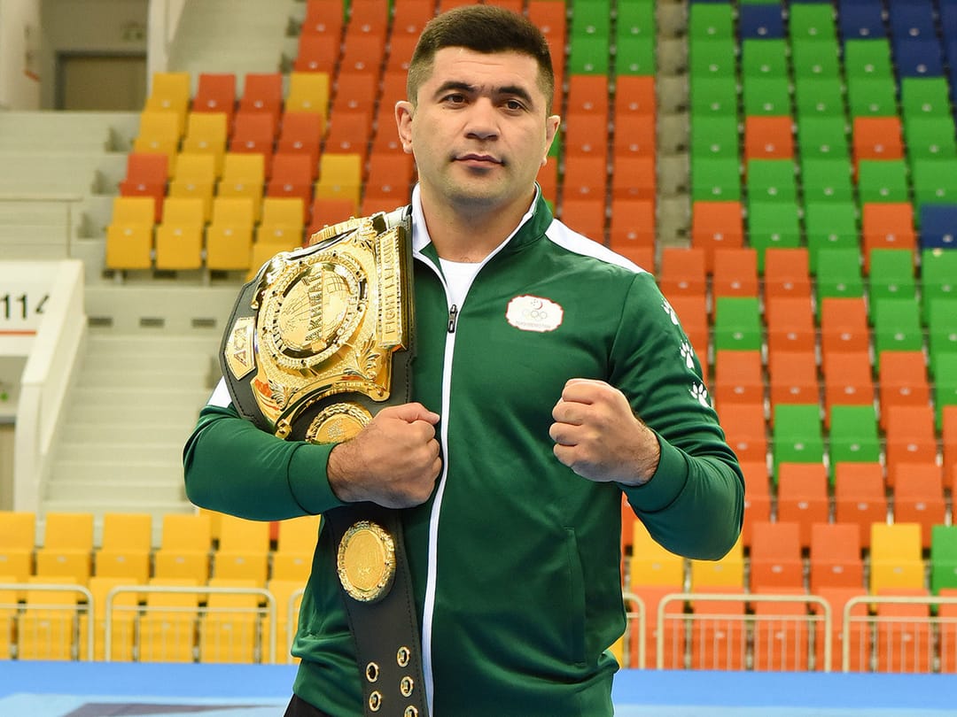 Довлетджан Ягшимурадов подписал контракт с Bellator