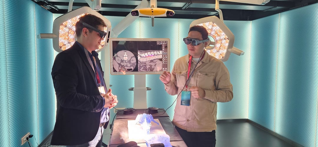 Türkmen doktorlar, Almanya'ya eğitim gezisine gitti