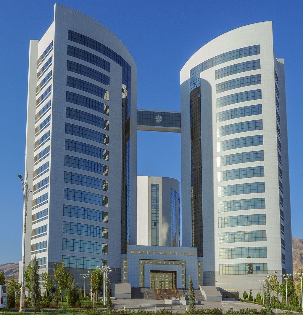 About 20 objects of state property put up for auction in Turkmenistan