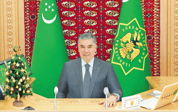 Президент Туркменистана провёл видеовстречу с послом России