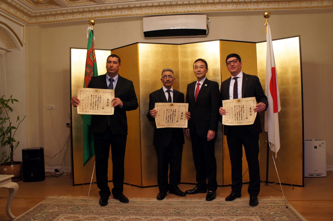 Руководители Федераций дзюдо и каратэ-до Туркменистана удостоены награды Японии