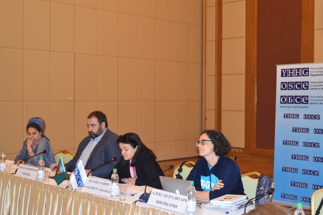 Эксперты ОБСЕ  знакомят молодых туркменских журналистов с тенденциями в развитии СМИ