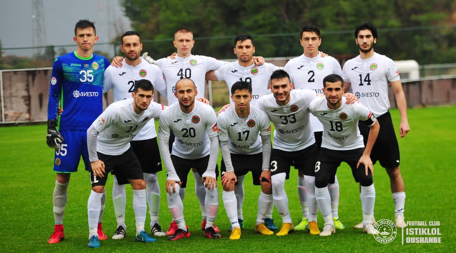 Таджикский «Истиклол» просматривает Сулеймана Мухадова