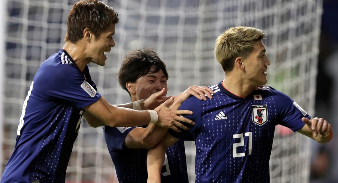 Кубок Азии-2019: Япония первой вышла в полуфинал, обыграв Вьетнам