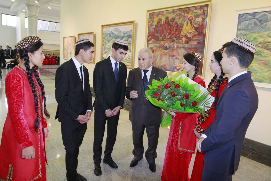 Аннадурды Алмамедов: «Я и в 80 лет продолжаю удивляться богатству и разнообразию окружающего нас мира»