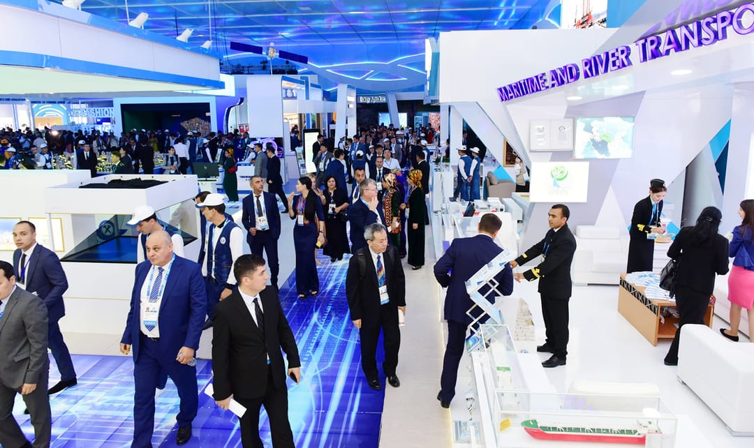 В Туркменбаши открылись Каспийская выставка инновационных технологий и международная автовыставка «Türkmen sährasy-2019»