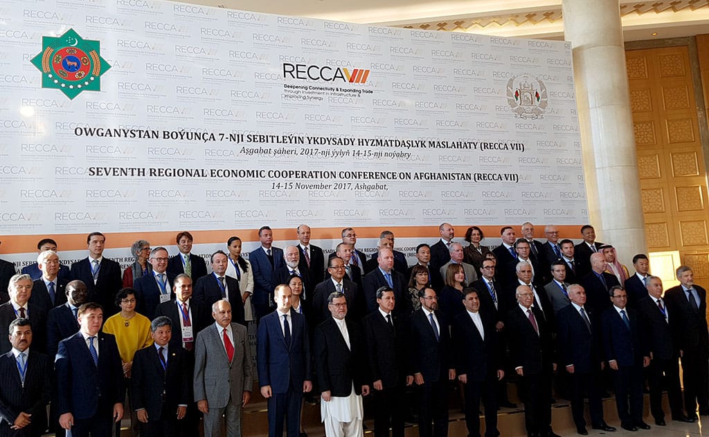 В Ашхабаде подписано Соглашение о создании транспортного коридора из Афганистана в Европу через Туркменистан