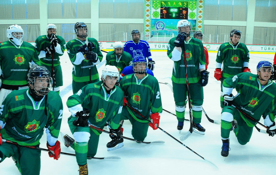 Турнир с участием сборной Туркменистана по хоккею стартует в Татарстане
