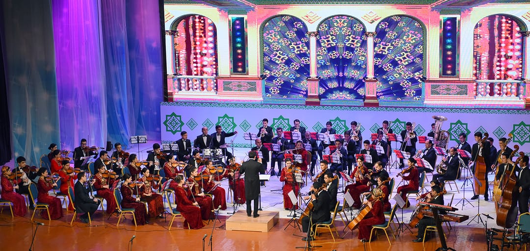 В Ашхабаде Международный день джаза отметили большим концертом