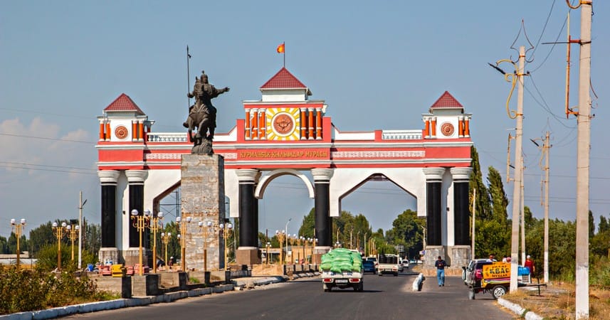 Gyrgyzystandaky Jelalabat şäheriniň ady Manas diýlip üýtgedilip bilner