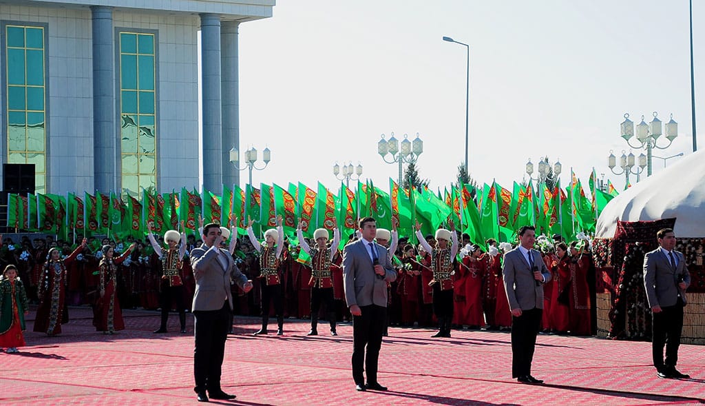 Геоктепинскому этрапу вручён 1 миллион долларов США как лучшему этрапу Туркменистана 2019 года