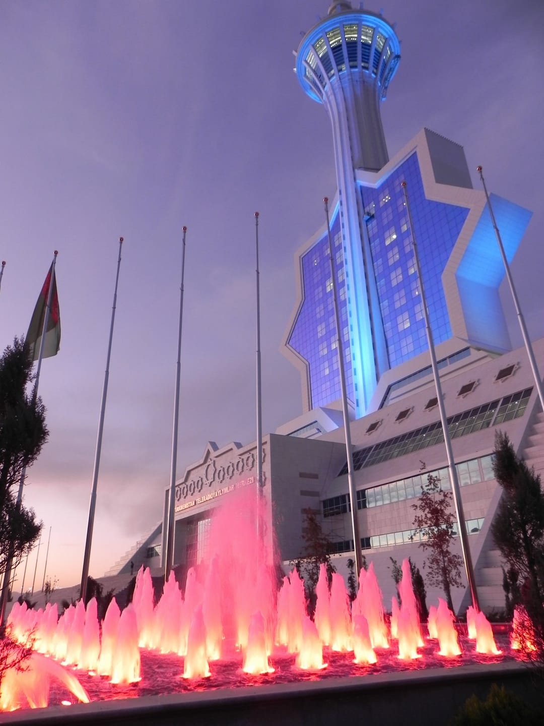 Телевещание в Туркменистане временно приостановится в ночь с 4 на 5 мая