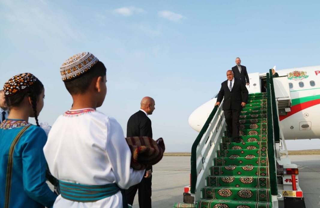 Премьер-министр Болгарии Бойко Борисов находится с визитом в Туркменистане