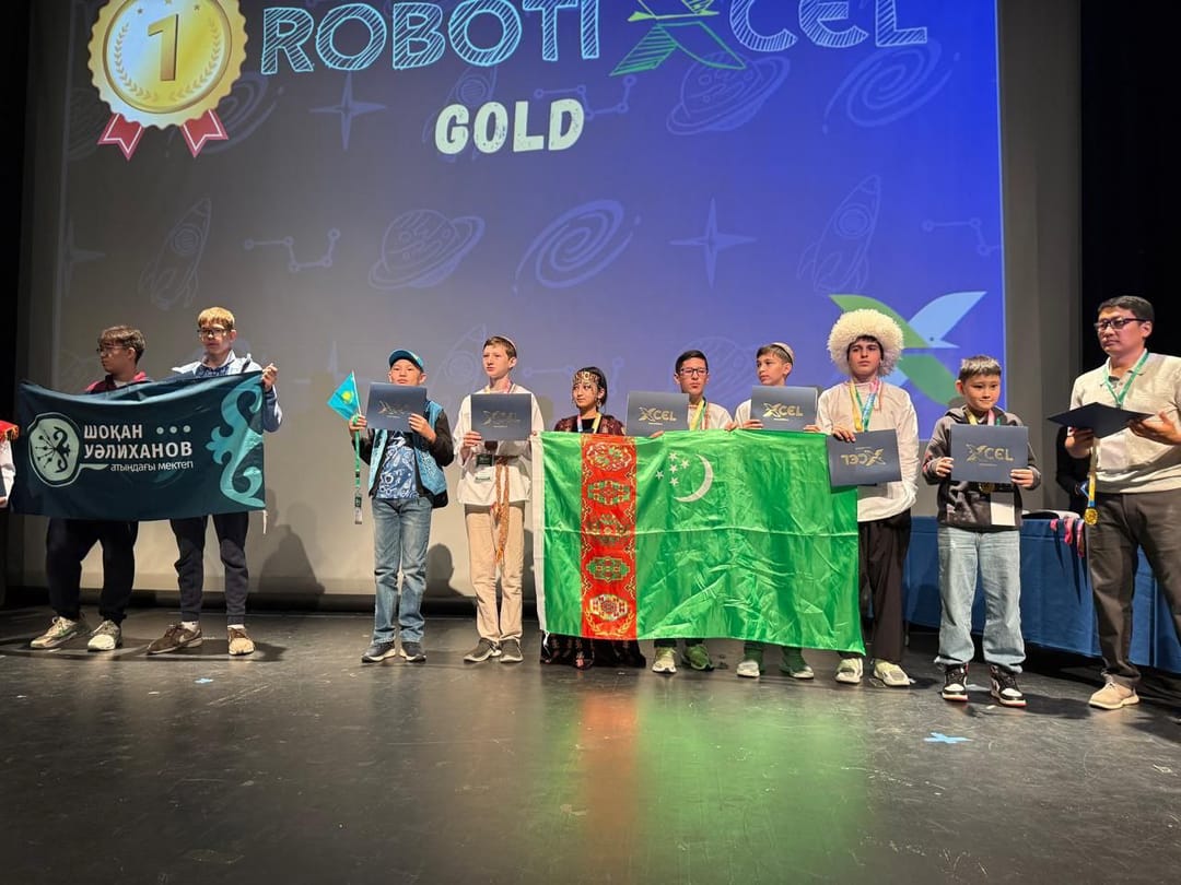 Школьники из Туркменистана завоевали полный комплект наград на Международной олимпиаде XCEL