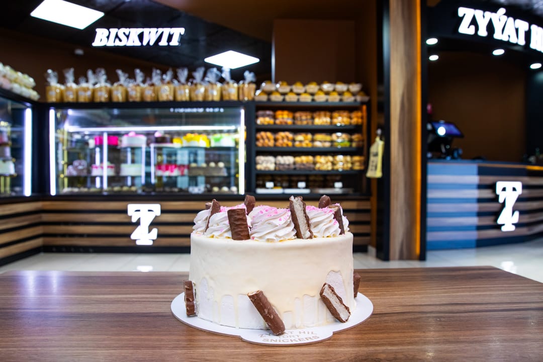 Zyýat Hil создает десерты для любых мероприятий и поводов