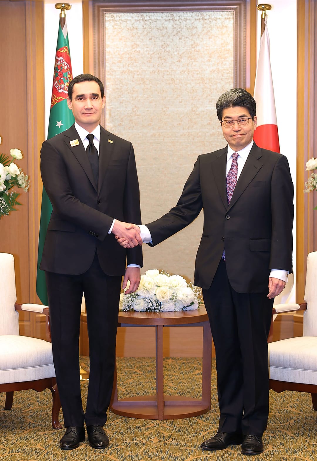 Япония заинтересована в расширении финансового сотрудничества с Туркменистаном