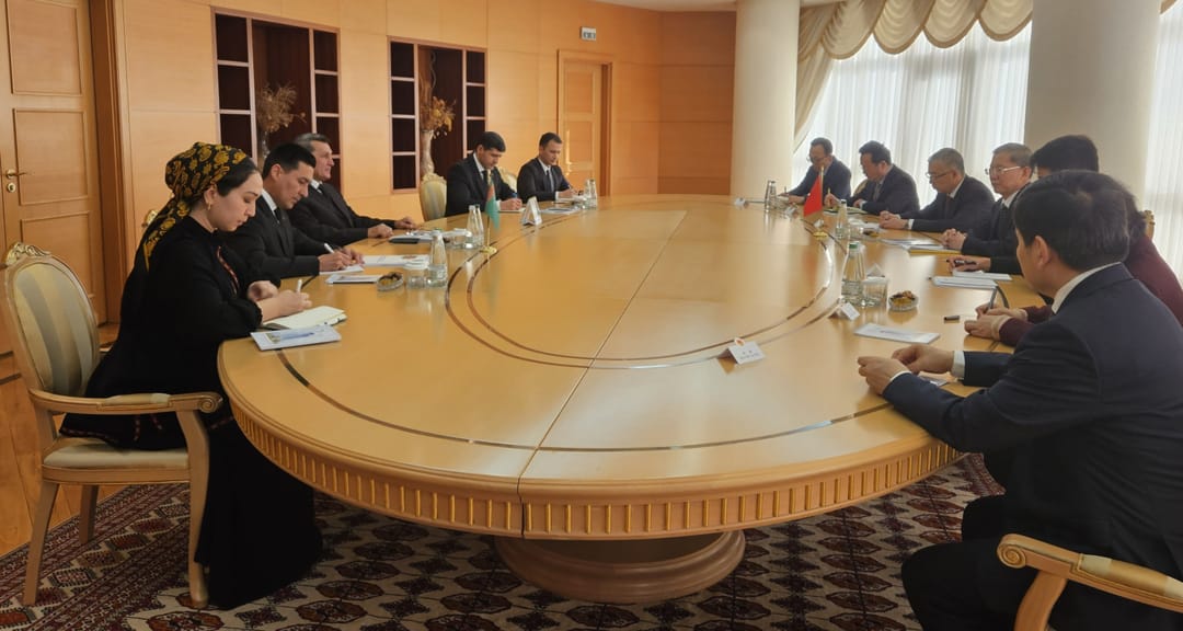 В МИД Туркменистана прошла встреча с правительственной делегацией КНР