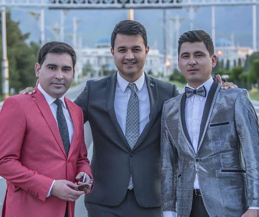 В Лебапе состоялся новогодний концерт ашхабадских эстрадных артистов