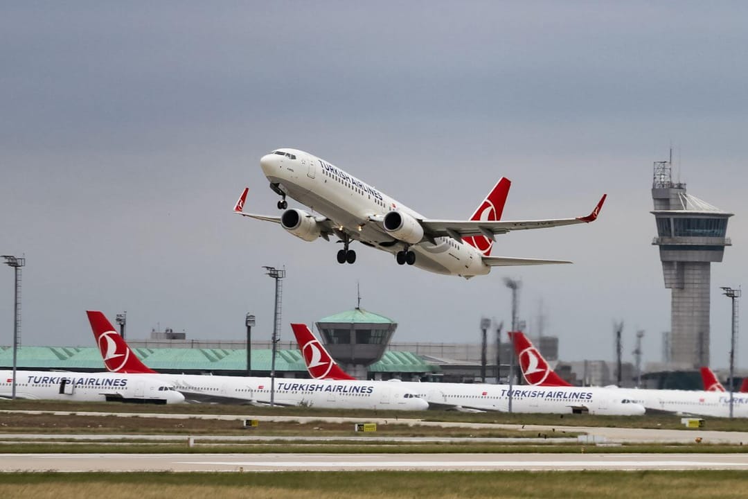 Посольство Турции вывезет своих граждан из Туркменистана чартерным рейсом 