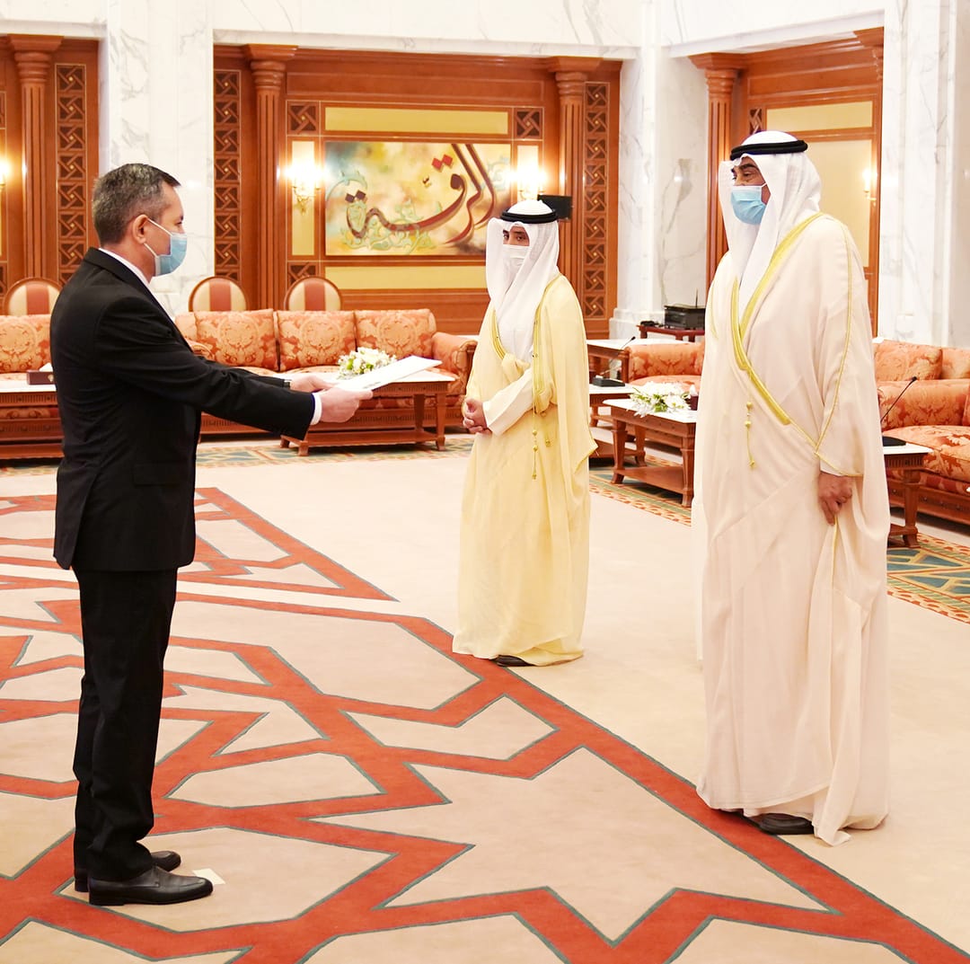 Посол Туркменистана вручил верительные грамоты премьер-министру Кувейта