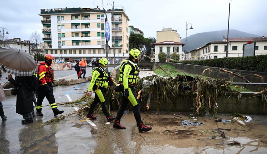 Мощное наводнение произошло на северо-западе Италии