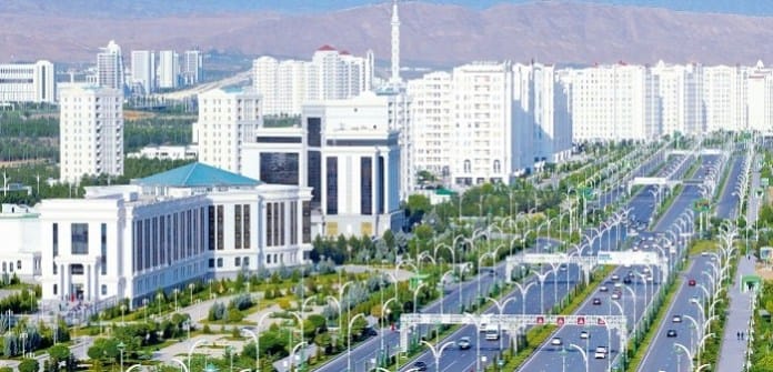 В сентябре в Ашхабаде  сдадут в эксплуатацию ряд новостроек