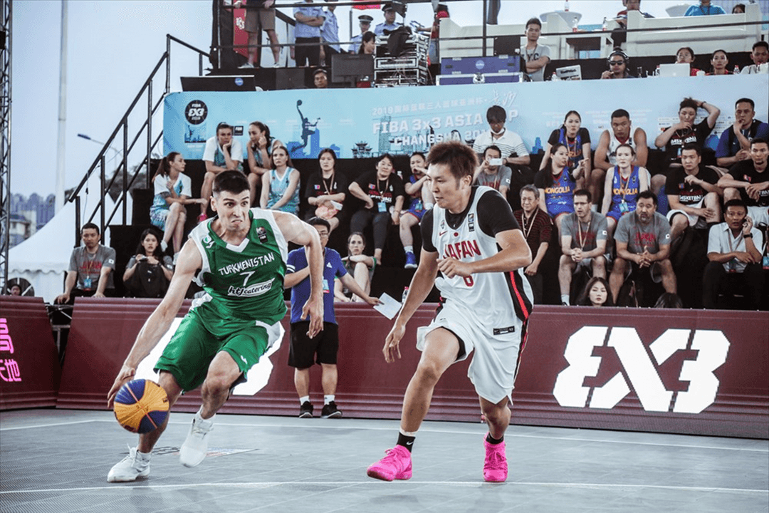 Туркменистан попал в топ-50 мирового рейтинга стритбола