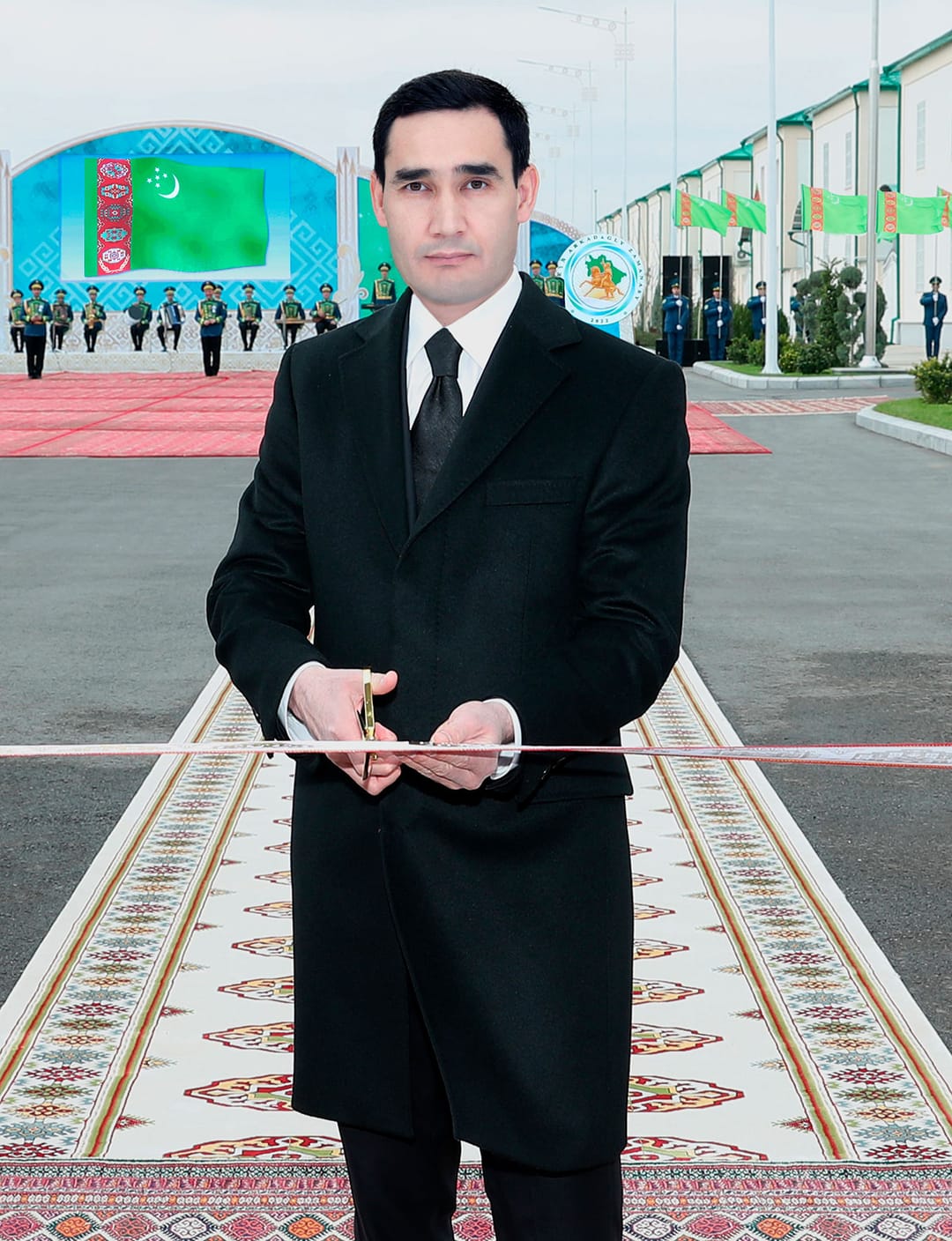 The President of Turkmenistan opened a new cottage complex for the Ministry of Internal Affairs employees